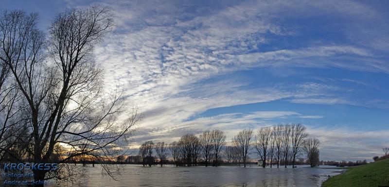 Hochwasser in Hitdorf am Rhein